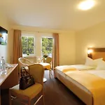 Bb Haus Neugebauer Garni Hotel 3*