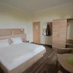 Bb Haus Neugebauer Garni Geisenheim