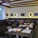 Bb Haus Neugebauer Garni 3*