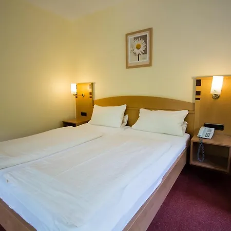 Hotel Bb Haus Neugebauer Garni Geisenheim