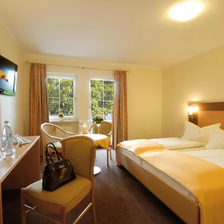 Bb Haus Neugebauer Garni Hotel 3*