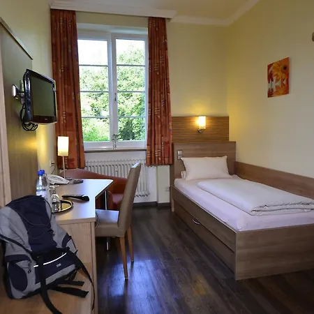 Bb Haus Neugebauer Garni