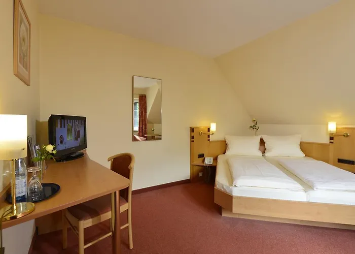 Bb Haus Neugebauer Garni 가이젠하임