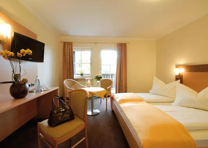 Bb Haus Neugebauer Garni Hotel